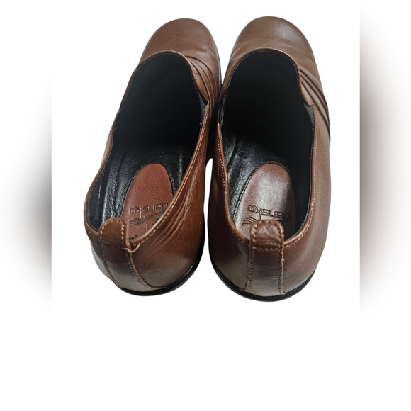 Dansko Aubrey brown Leather Pleated Slip On Shoes Clogs women's size Eu-39 US 8. - Picture 4 of 9